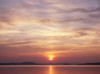 Naklejka premium sunset over the sea