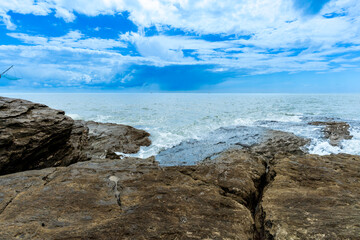« Carrelet face aux vagues » Plage Pornic Nantes