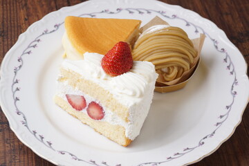 ショートケーキ　モンブラン　チーズケーキ