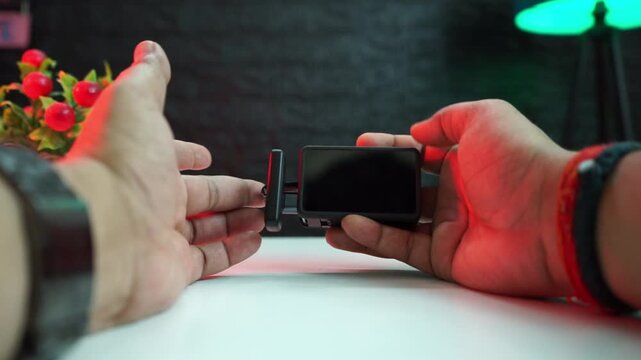 Wireless mic receiver connected to a action camera through type-C to type-C connector
