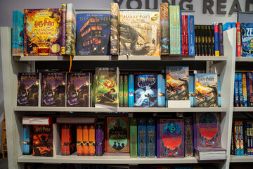 Fototapeta premium View of Harry Potter books display on store shelf. Toronto, Canada - December 3, 2025.