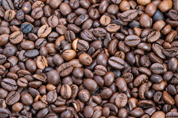 Symmetrical spread of medium roast beans for visual mockups, Carefully arranged medium roast coffee beans showcased in pattern ideal for marketing visuals and product mockups