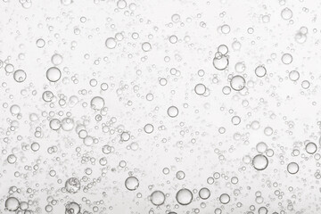 Flowing water bubbles