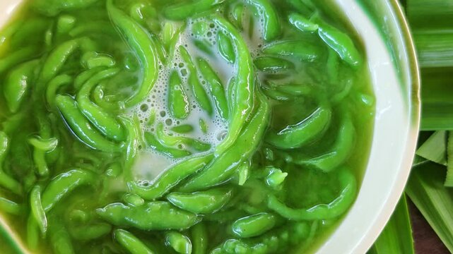 Thai Lod Chong with coconut milk and pandan leaves