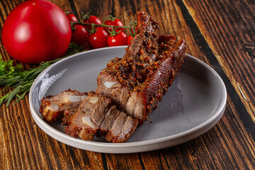 Baked pork belly with spices