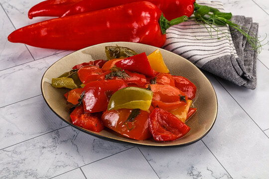 Marinated bell pepper paprika snack