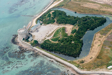 Vue a&eacute;rienne de l'&icirc;le Tatihou &agrave; Saint Vaast-la-Hougue en France