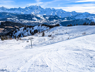 Snowy Slopes and Alpine Peaks &ndash; Les Portes du Soleil Ski Area