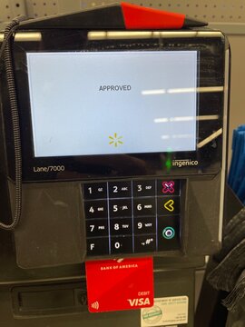 Walmart retail store 2025 Debit card reader Approved on screen