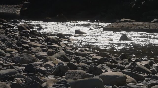 Tondagawa River at Takijiri‑ōji on the Kumano Kodo Nakahechi Trail, Tanabe, Wakayama, Japan　「滝尻王子の富田川」和歌山県田辺市中辺路町