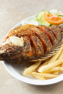 A view of a plate of mojarra fritas.