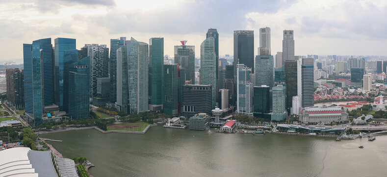 Panorama View of the famous Marina Bay Sands building and Singapore skyline as seen on a cloudy day