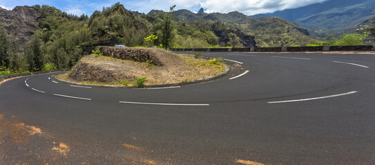 Virage route de Cilaos, Île de la Réunion 
