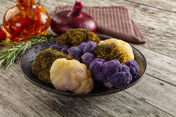 Steamed Colorful raw organic cauliflower cabbage