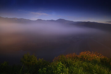 Naklejka premium 岩手県奥州市 夜明けの風景