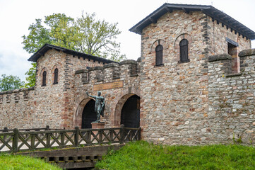 Die Saalburg im Taunus gilt als das besterhaltene R&ouml;merkastell in Deutschland am Limes, der damaligen n&ouml;rdlichen Grenze des R&ouml;merreichs, Deutschland, Hessen, Taunus, 01.Sep.2013