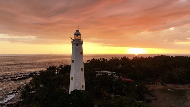 Incredibly beautiful Sri Lanka with temples and beaches