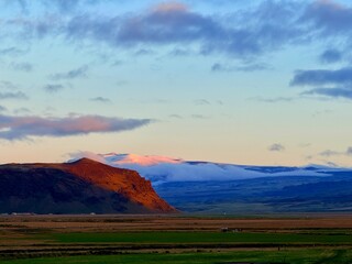 Iceland Nature Series Featuring Rivers, Mountains, Rural Landscapes, and Glacial Scenery Across Iceland’s Vast Wilderness