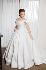 plastic_crucifix_cross_0_wooden_box_0_angel_figurine_0