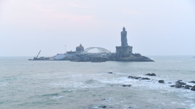 Timelapse of Thiruvalluvar Statue and Vivekananda Rock at Kanyakumari.