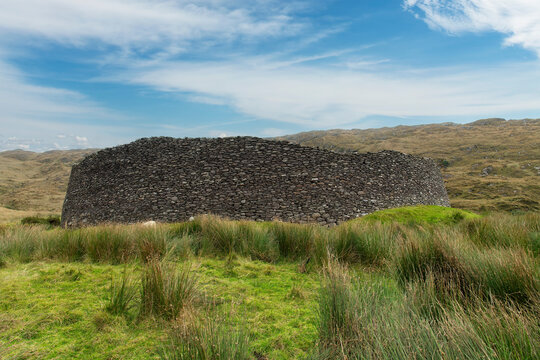 Stone walls of Staigue or Staig ruined stone ringfort west of Sneem on the Iveragh peninsula in County Kerry, Ireland built during the late Iron Age as a defensive stronghold