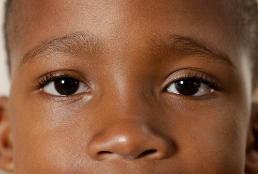 Diagram showing square side 10 cm with circle centered top-left and shaded triangle overlap