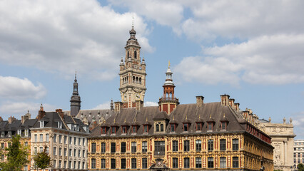 Beffroi de la chambre de commerce et vieille bourse &agrave; Lille