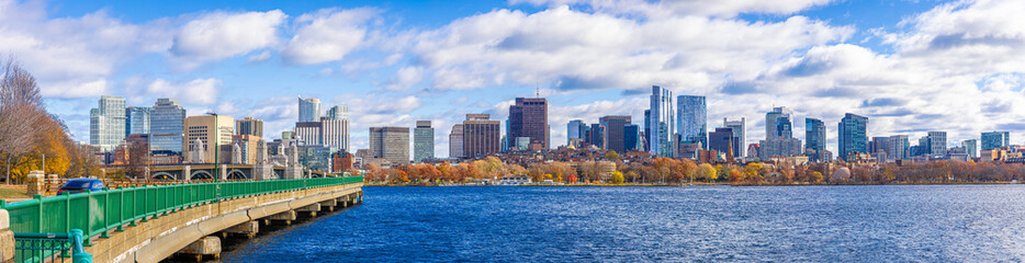 Fototapeta premium Boston Skyline and Charles River View from Longfellow Bridge