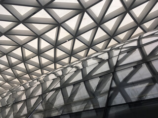 Triangulated pattern modern ceiling structure with Glass and Steel