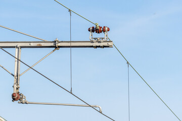 Railway catenary system with overhead lines and insulators