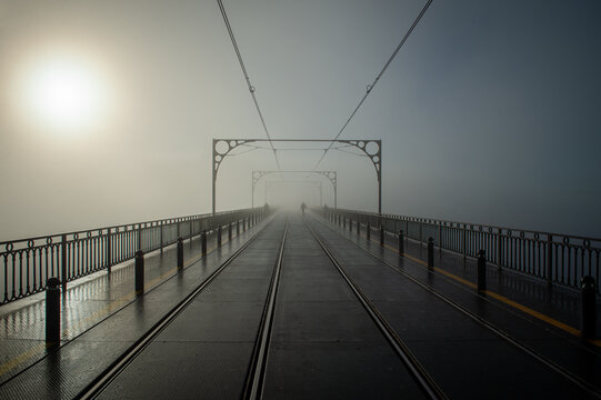 Luis I Bridge shrouded in mist and fog 