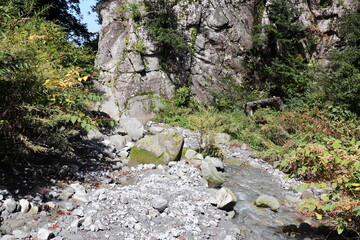 鳥取県　大神山神社　奥宮へ続く途中の賽の河原