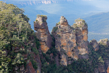 View of the famous three sisters in the blue mountains, New South Wales, Australia