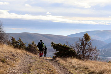 Fototapeta premium Two mountaineering friends hiking in natüre