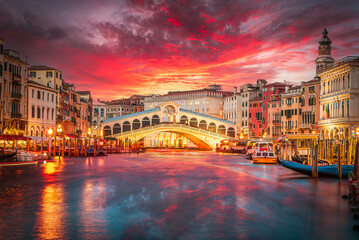 Landscape with Rialto Bridge and medieval architecture at Grand Canal, Venice, Italy. © Balate Dorin