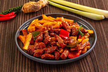 Roasted beef meat with vegetables