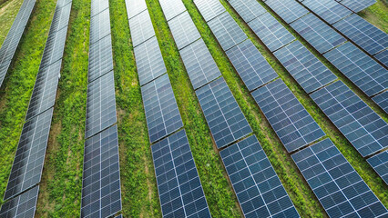 Clouds in the upper atmosphere with sunlight