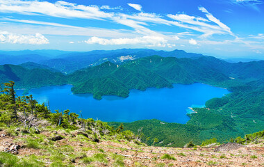 栃木県日光市　男体山の山頂から見る中禅寺湖と足尾方面の景色 © TNK