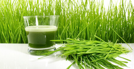 Food and Health - Wheatgrass Juice - Healthy Nutrition