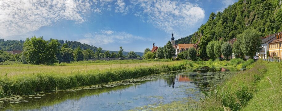 Summer river landscape of the Naab with St Michael's Church in the background, Kallm&uuml;nz, Upper Palatinate, Bavaria, Germany