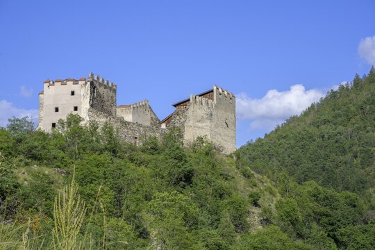 Obermontani Castle, Morter, Latsch, South Tyrol, Italy