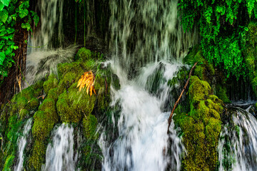 El dorado de una cascada © José