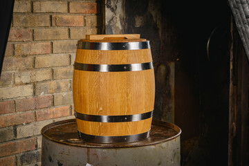 Fototapeta premium wooden barrel with wine