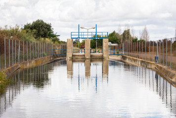 sluicegates in the Canal de Lobon near Arroyo de San Servan, province of Badajoz, Extremadura, Spain