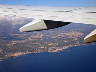 Volo sulla Costa Siciliana con Dettaglio di Aci Trezza 450
