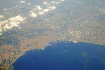 Prospettiva Aerea del Porto e del Centro Urbano di Napoli 1063