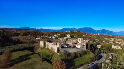 CASTELLO DI PADENGHE SUL GARDA © Lionello Rovati