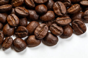 Fototapeta premium roasted coffee beans texture background, dense pattern, dark brown color, aromatic coffee