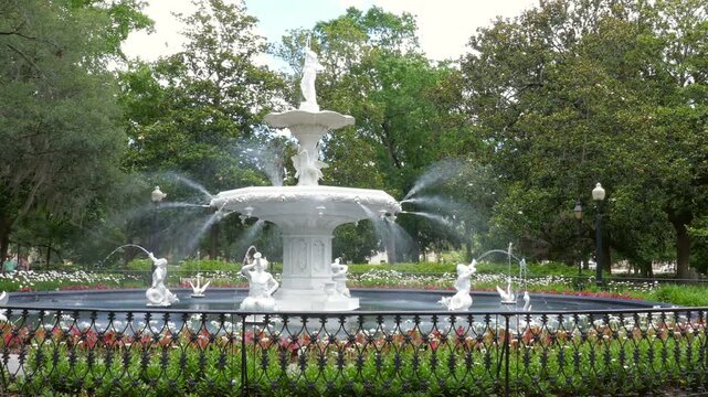The famous Forsyth Park fountain in Savannah, Georgia. Shot with a stabilized motion camera.