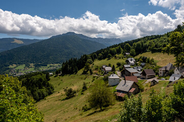 Hameau du ch&acirc;teau, Saint-Pierre d'Entremont (Is&egrave;re, France)